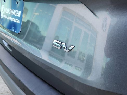 Used 2023 Nissan Rogue SV image 10