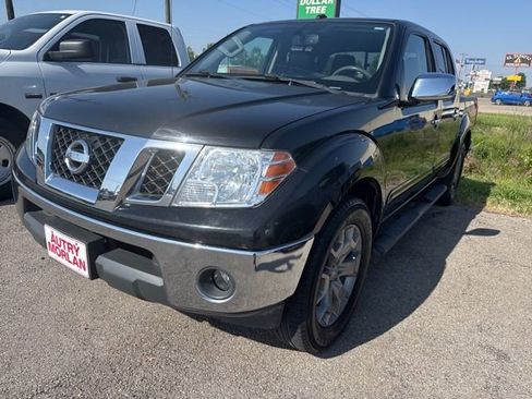 Used 2019 Nissan Frontier SL RWD image 3