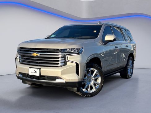 Used 2021 Chevrolet Tahoe High Country image 2