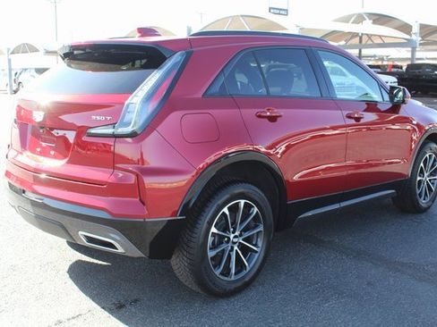 Used 2025 Cadillac XT4 Sport image 3