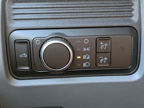Used 2025 Ford F350 XL w/ 360-Degree Camera Package RWD image 21