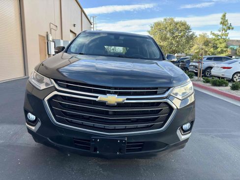 Used 2019 Chevrolet Traverse LT w/ LPO, Floor Liner Package FWD image 9