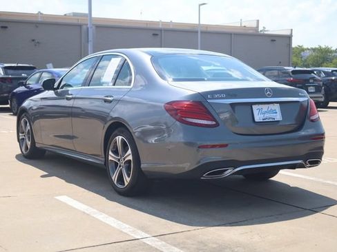 Used 2020 Mercedes-Benz E 350 4MATIC Sedan w/ Parking Assistance Package image 6