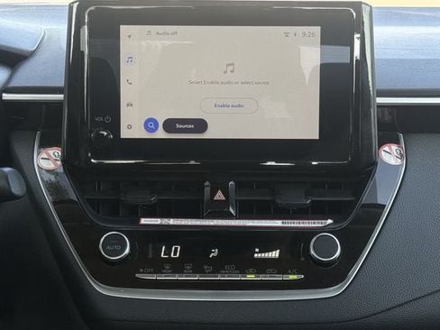 Used 2025 Toyota Corolla LE FWD image 17