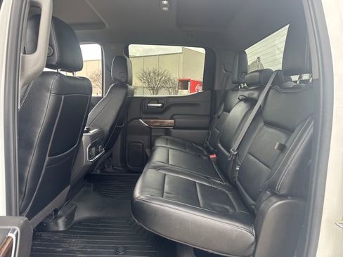 Used 2021 GMC Sierra 1500 Elevation image 17