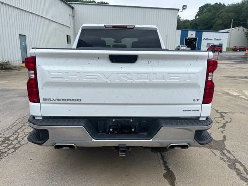 Used 2023 Chevrolet Silverado 1500 LT AWD/4WD image 7