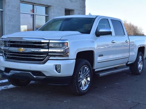 Used 2016 Chevrolet Silverado 1500 High Country image 12