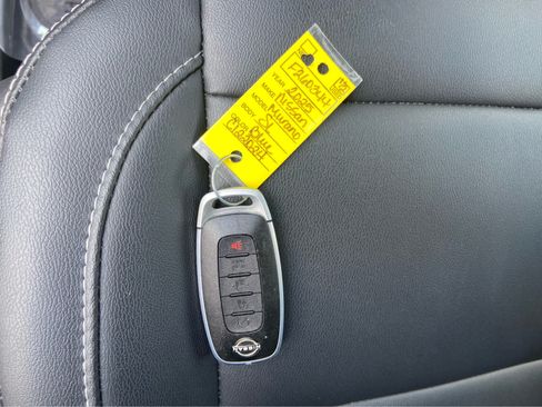 Used 2025 Nissan Murano SL AWD/4WD image 44