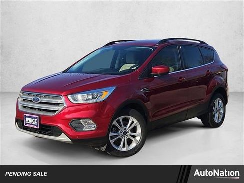 Used 2019 Ford Escape SEL image 1