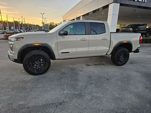 New 2026 GMC Canyon Elevation w/ Convenience Package image 2