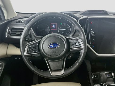 Used 2023 Subaru Ascent Limited w/ Technology Package AWD/4WD image 18
