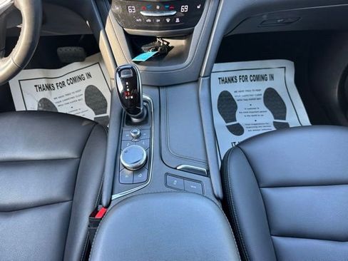 Used 2020 Cadillac XT5 Luxury image 21