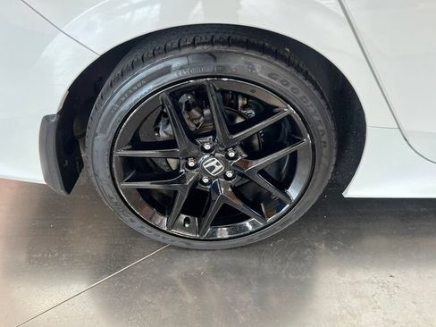 Used 2024 Honda Civic Sport image 9