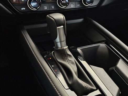 Used 2025 Honda Accord Touring image 28