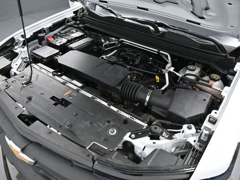 Used 2024 Chevrolet Colorado W/T w/ WT Convenience Package image 38