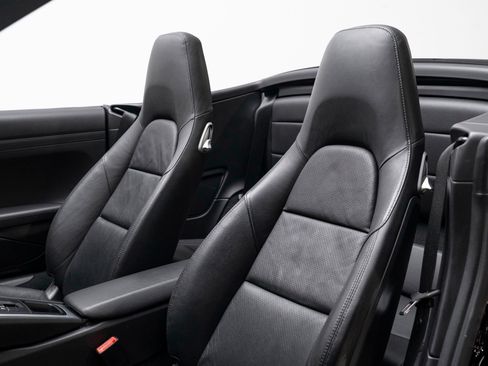 Used 2012 Porsche 911 Carrera S RWD image 15