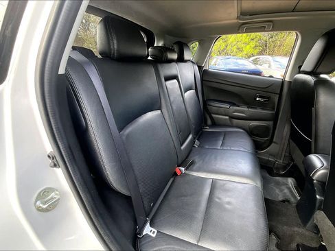 Used 2017 Mitsubishi Outlander Sport GT image 19