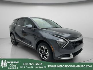 Used 2023 Kia Sportage LX AWD/4WD video 1
