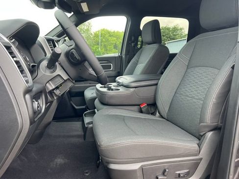 Used 2025 RAM 3500 Big Horn AWD/4WD image 5