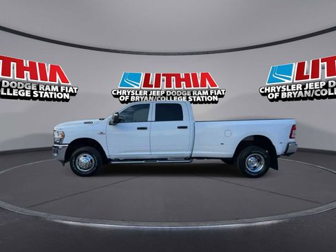 Used 2024 RAM 3500 Tradesman w/ Chrome Appearance Group AWD/4WD image 5
