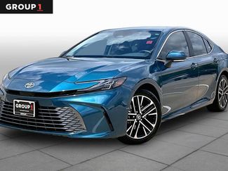 Used 2026 Toyota Camry XLE FWD video 1