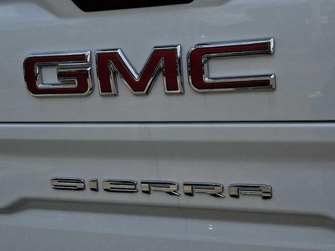 Used 2022 GMC Sierra 1500 Elevation AWD/4WD image 31