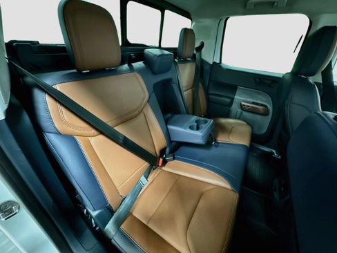 Used 2024 Ford Maverick Lariat FWD image 27