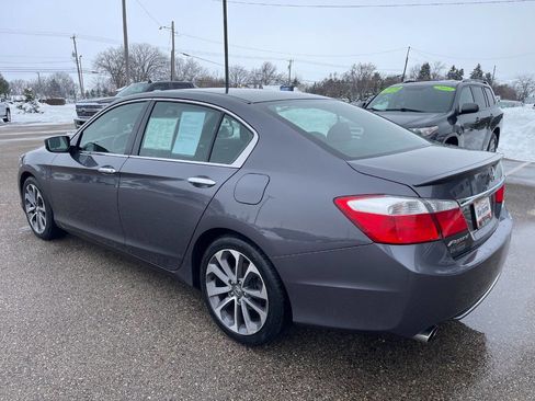Used 2015 Honda Accord Sport image 3