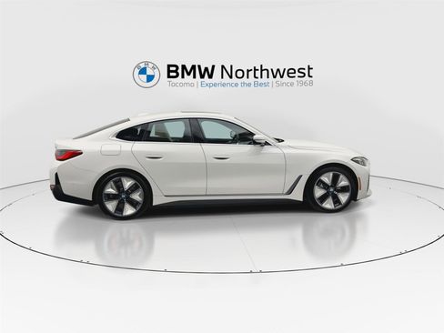 New 2026 BMW i4 xDrive40i w/ Parking Assistance Package AWD/4WD image 4