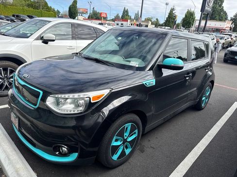 Used 2016 Kia Soul EV + w/ Sun & Fun Package FWD image 7