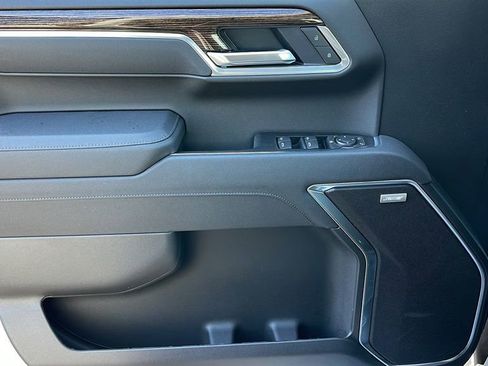 New 2026 GMC Sierra 1500 Elevation image 23
