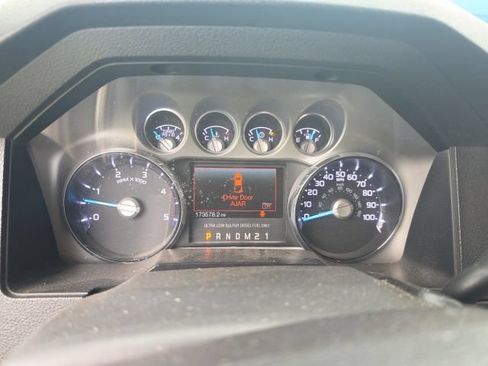 Used 2016 Ford F250 Lariat w/ Lariat Ultimate Package AWD/4WD image 13