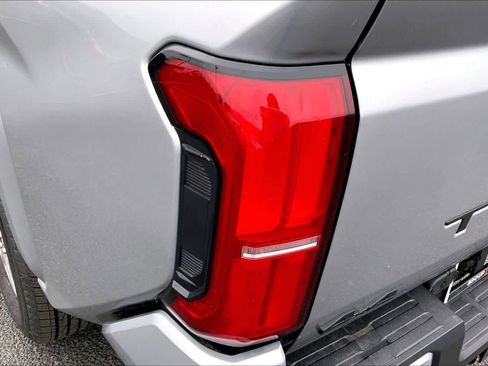 New 2026 Toyota Tacoma SR5 AWD/4WD image 14