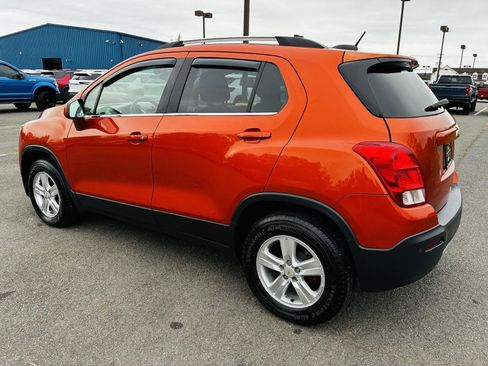 Used 2015 Chevrolet Trax LT w/ LT Sun and Sound Package image 5