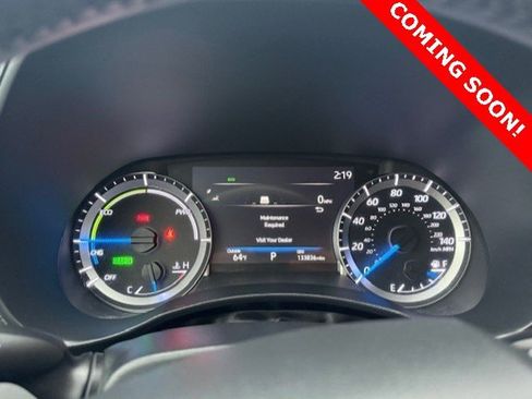 Used 2023 Toyota Highlander LE image 5