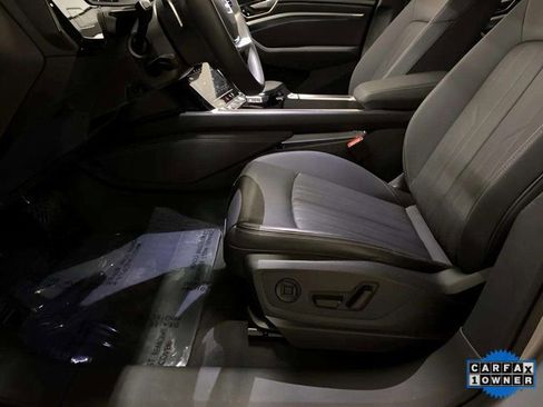 Used 2023 Audi e-tron Premium Plus image 68