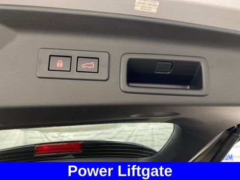 Certified 2025 Subaru Forester Limited AWD/4WD image 19