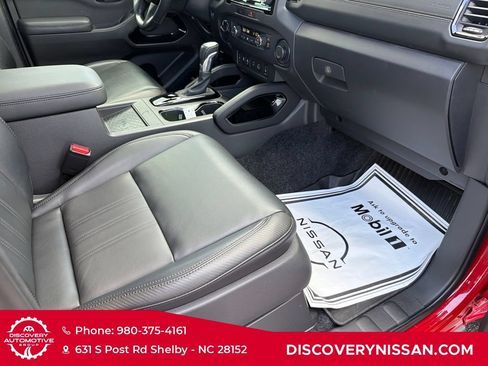Certified 2022 Nissan Frontier PRO-4X w/ Pro-4X Premium Package AWD/4WD image 39