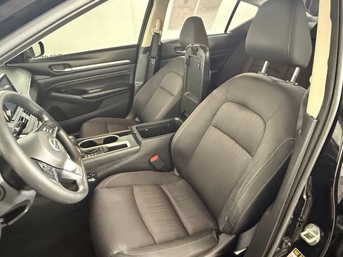 Used 2021 Nissan Altima 2.5 SV FWD image 10
