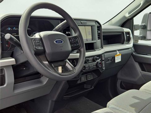 New 2026 Ford F250 XL w/ STX Appearance Package AWD/4WD image 8