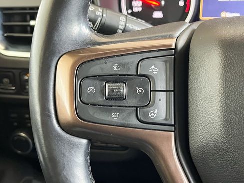 Used 2021 Chevrolet Suburban High Country w/ Premium Package image 19