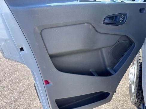 Used 2023 Ford Transit 250 Medium Roof AWD w/ Load Area Protection Package image 9