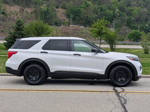 Used 2021 Ford Explorer 4WD Police Interceptor image 5
