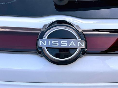 Certified 2024 Nissan Kicks SV image 30