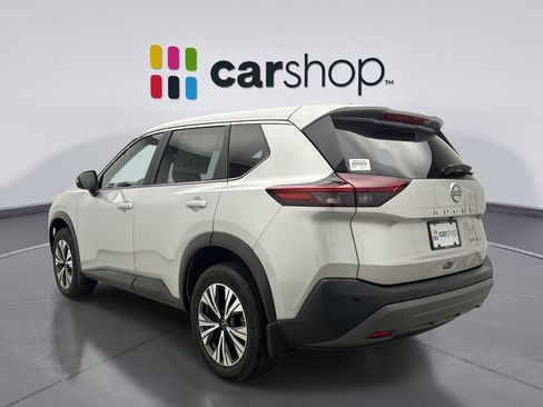 Used 2023 Nissan Rogue SV AWD/4WD image 3
