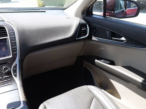 Used 2019 Lincoln Nautilus Reserve w/ Drivers Assistance Package AWD/4WD image 20