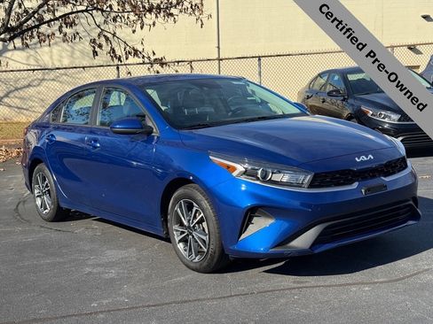Certified 2023 Kia Forte LXS image 1