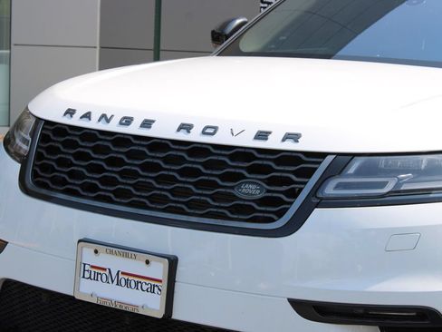 Used 2018 Land Rover Range Rover Velar R-Dynamic SE AWD/4WD image 2