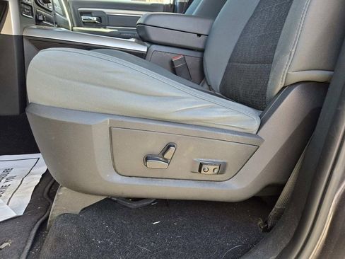 Used 2019 RAM 1500 Big Horn image 34