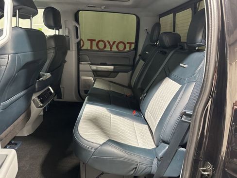 Used 2022 Ford F150 Limited image 19